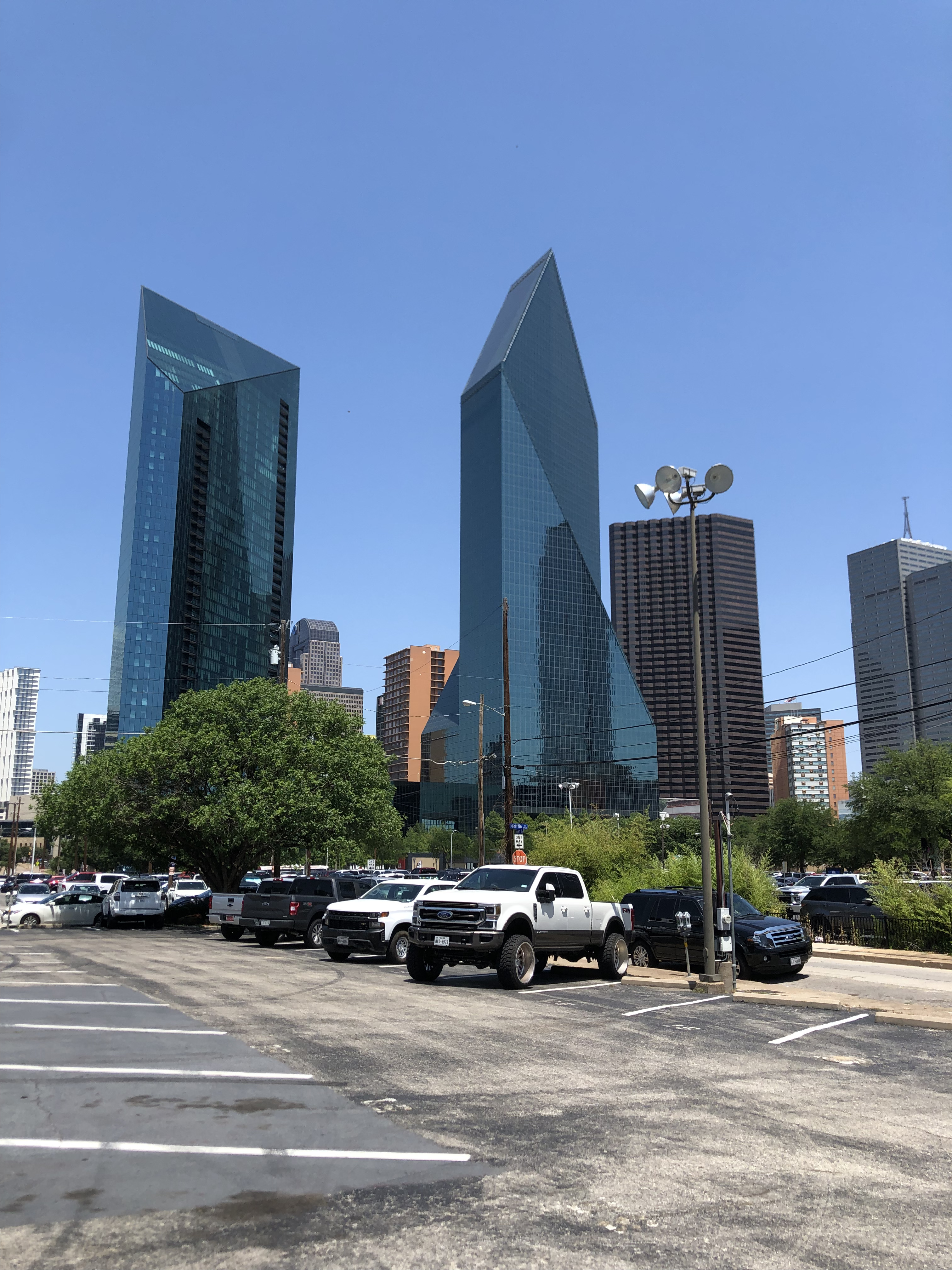 Dallas 1083.jpg