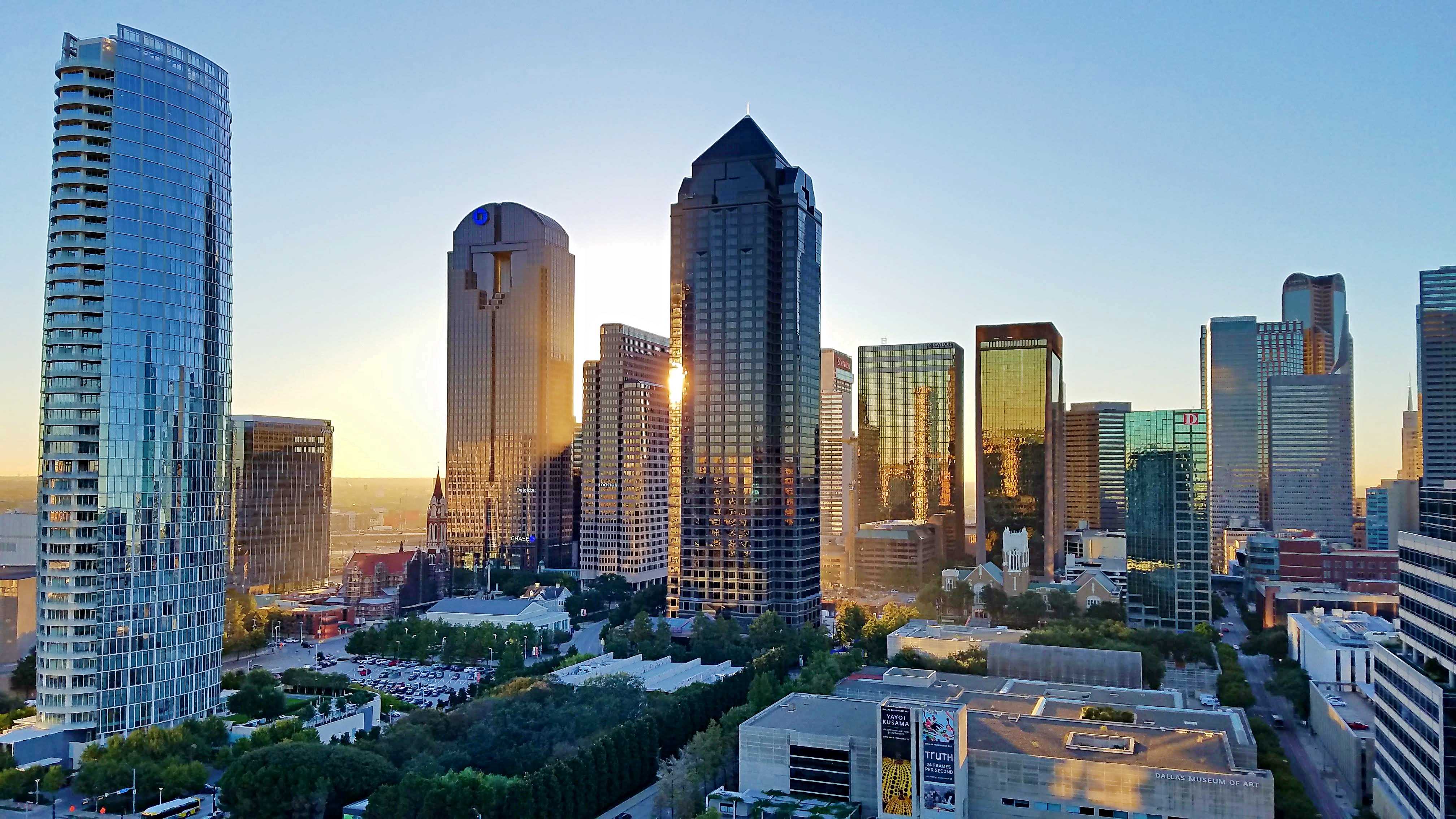 Dallas skyline with the Arts District