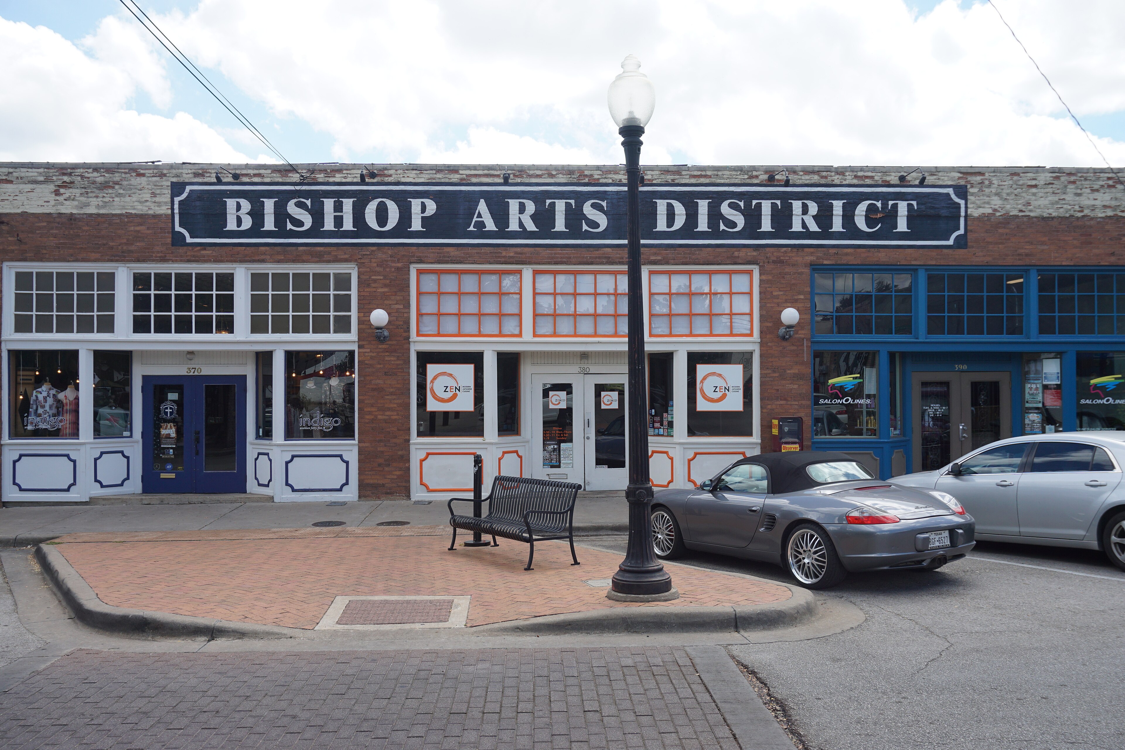 Bishop Arts District September 2016 3 (Indigo, Zen, and SalonOLines).jpg