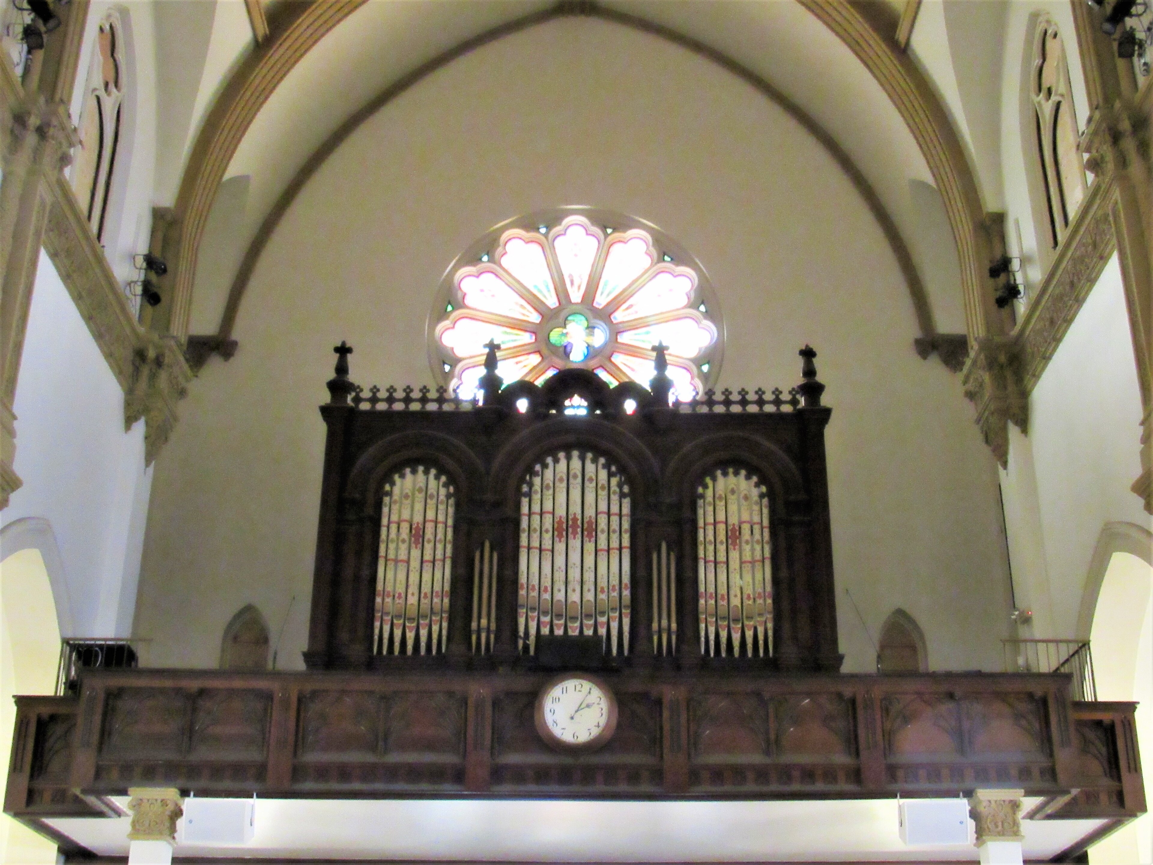 Cathedral Shrine of the Virgin of Guadalupe interior 02.jpg