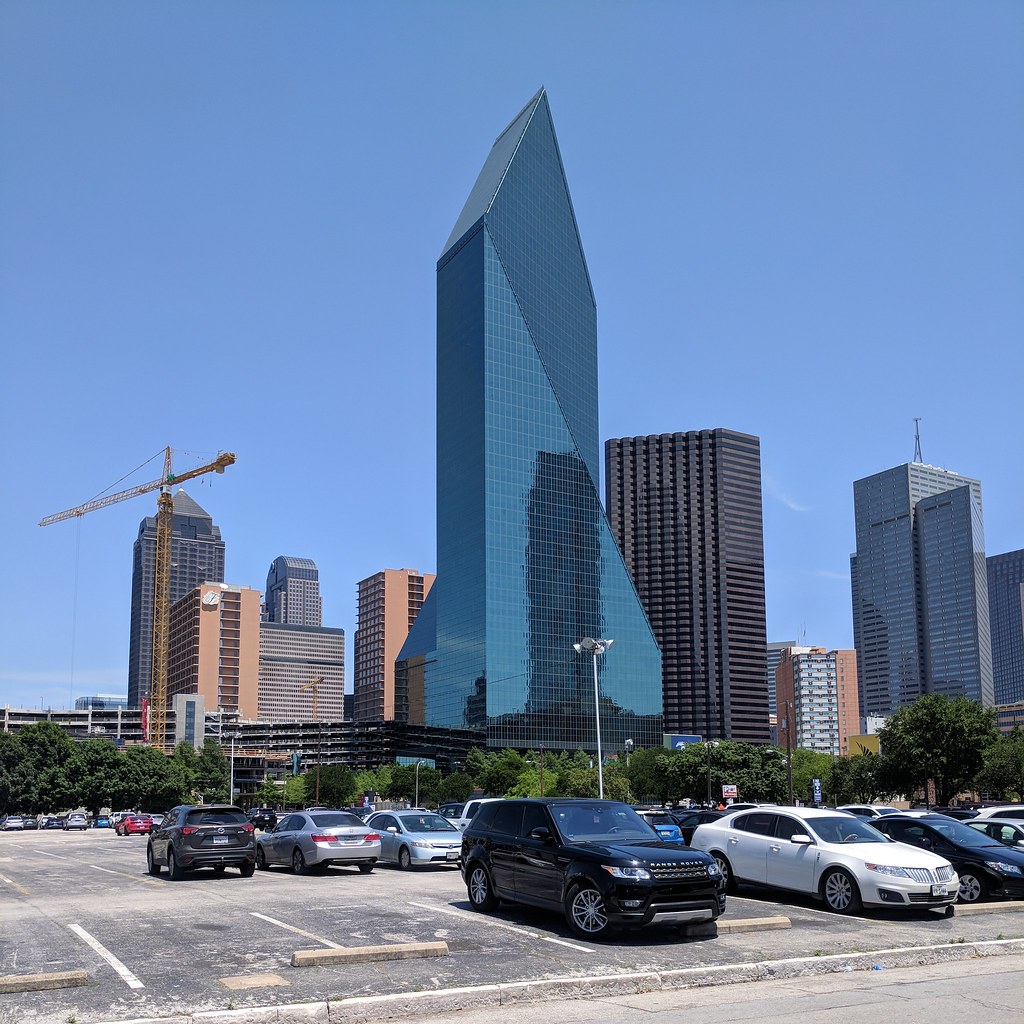 Fountain Place, Dallas Texas