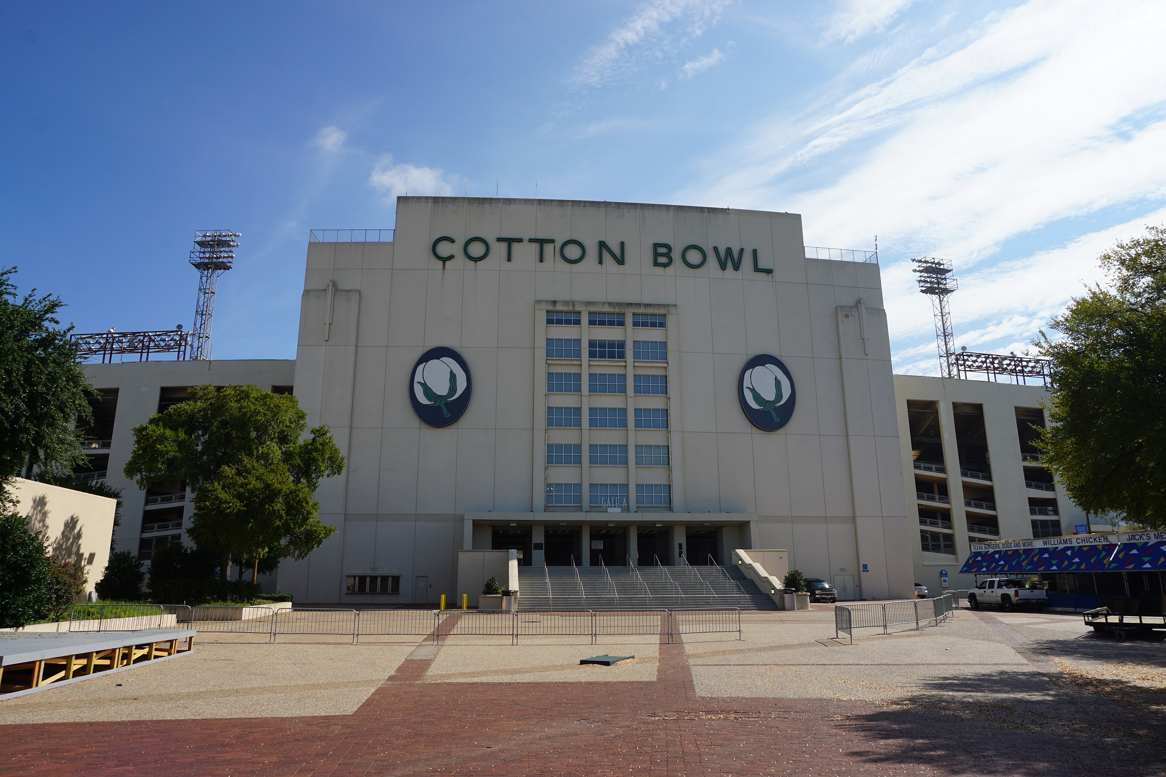 Fair Park August 2016 40 (Cotton Bowl Stadium).jpg