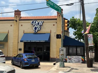 Roy G's