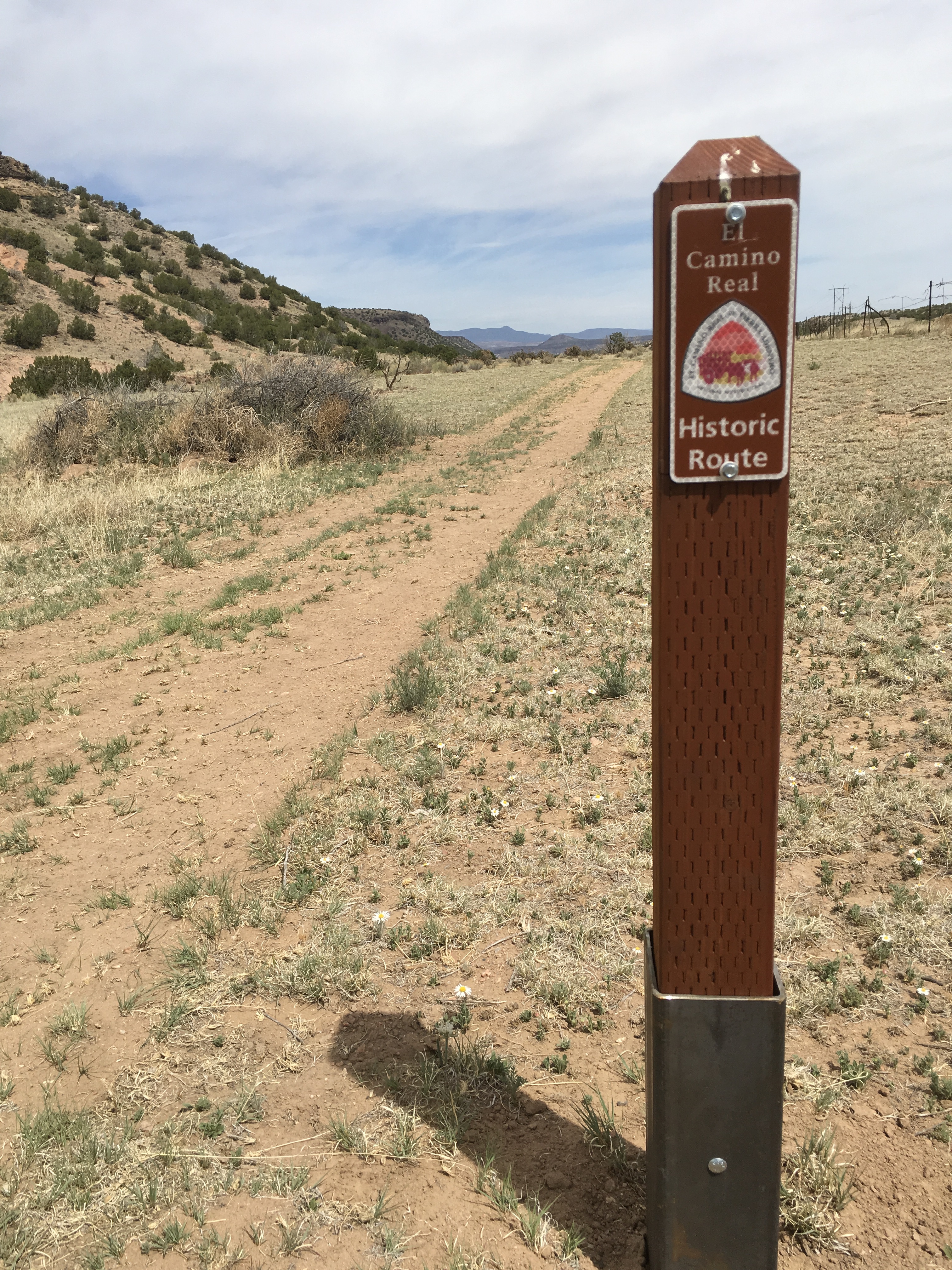 NTIR sign posts mark the El Camino Real de Tierra Adentro National Historic Trail near Diablo Canyon in Santa Fe County, NM (23a5154b-4143-4f23-a890-393c4416b0ca).JPG