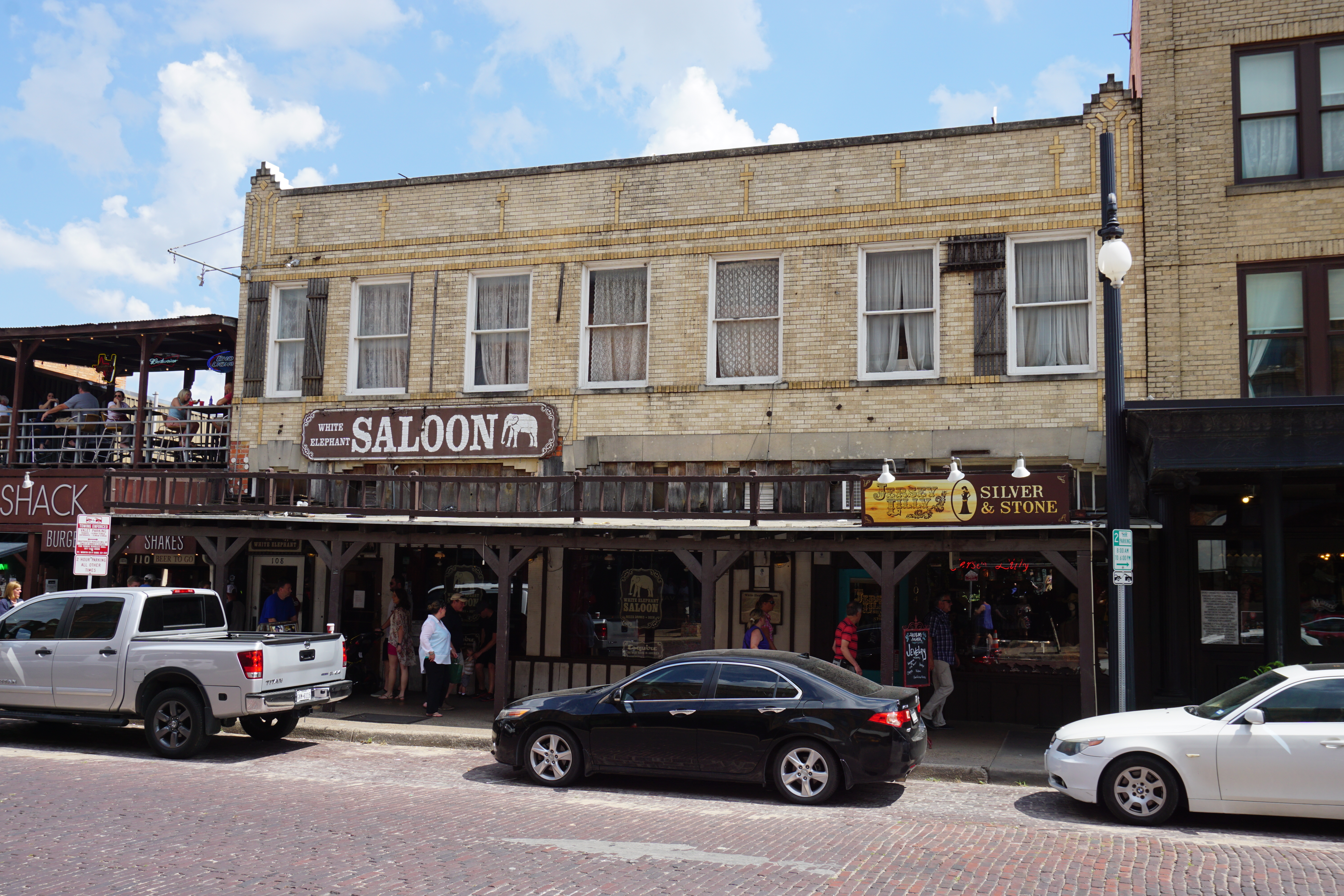 Fort Worth Stockyards June 2016 41 (White Elephant Saloon and Jersey Lilly)