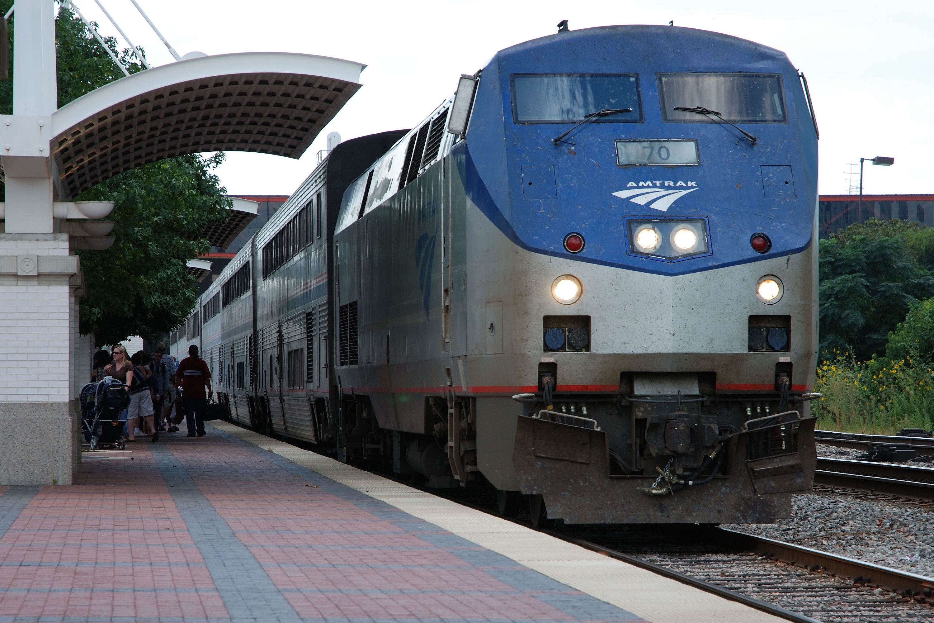 Texas Eagle at Dallas Union Station (1), August 2007.jpg