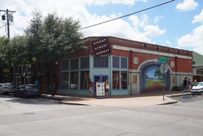 West Davis Street
