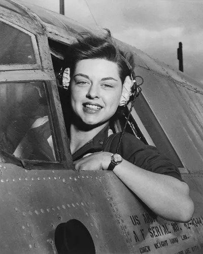 Mujeres en la Fuerza Laboral de Dallas — Segunda Guerra Mundial a Hoy